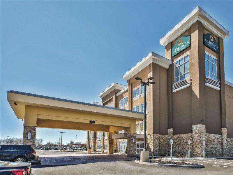La Quinta By Wyndham Niagara Falls Extérieur photo
