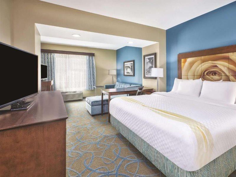 La Quinta By Wyndham Niagara Falls Extérieur photo